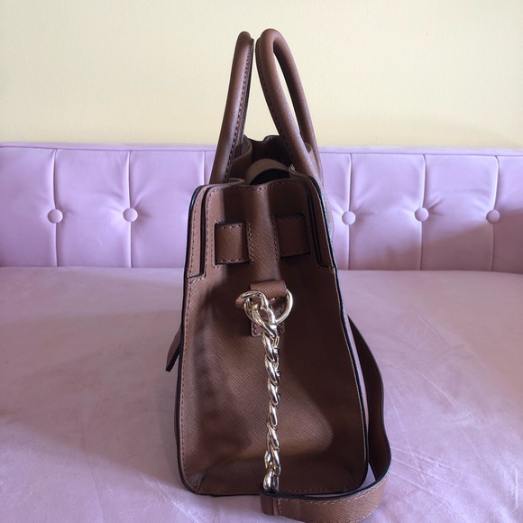 Michael Kors Hamilton Medium Bag - Picture 4 of 5